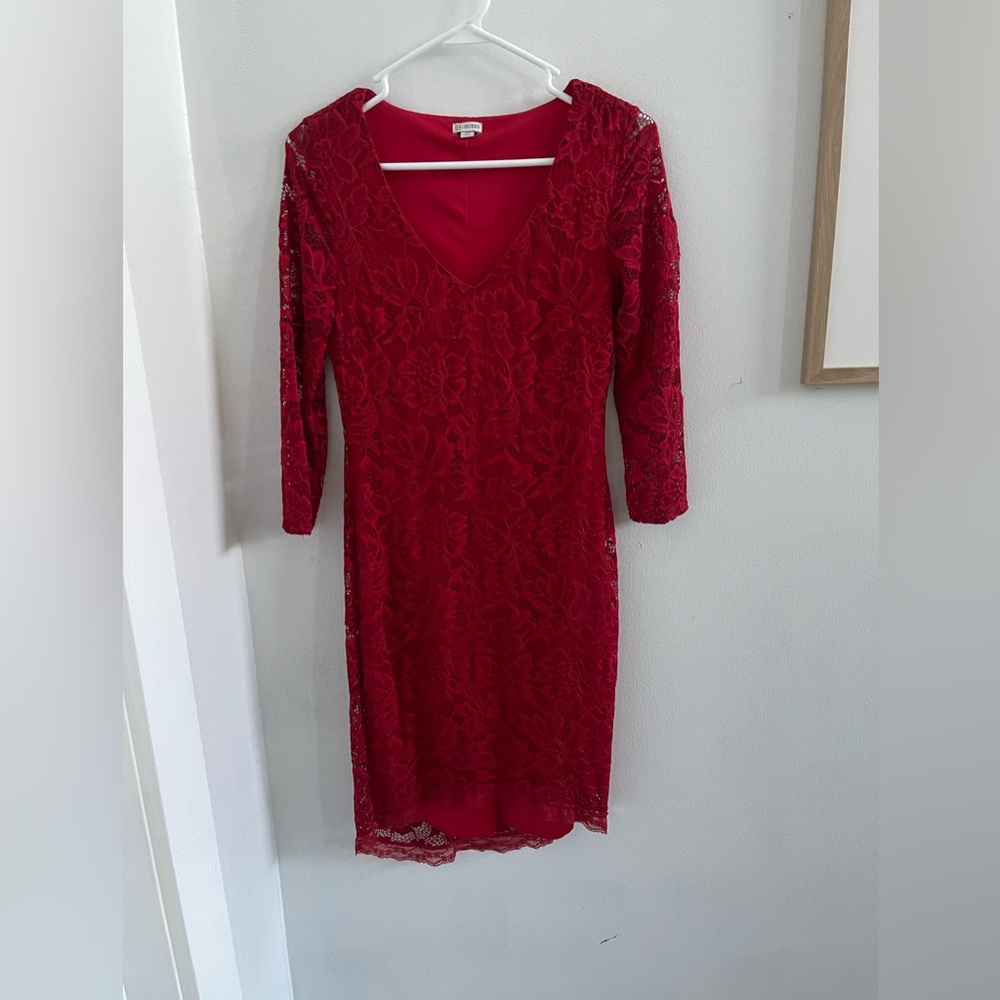 GUESS Red V Neck Lace Dress - Small